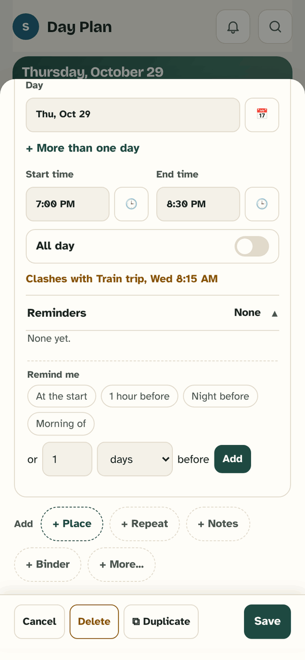 An event open with Reminders: Remind me At the start, 1 hour before, Night before, Morning of, or a number of days before.